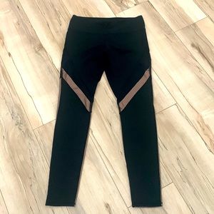 Fabletics Mid-Rise Mesh Powerhold legging